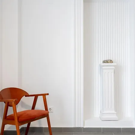 Global Oasis Apartment